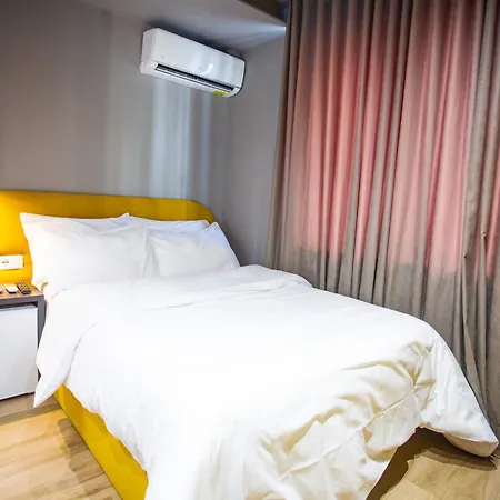 The Bubbles - Jacuzzi Hotel