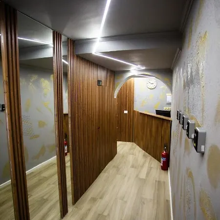 The Bubbles - Jacuzzi Tirana