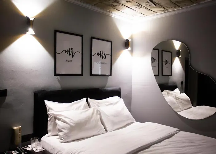 The Bubbles - Jacuzzi Szálloda