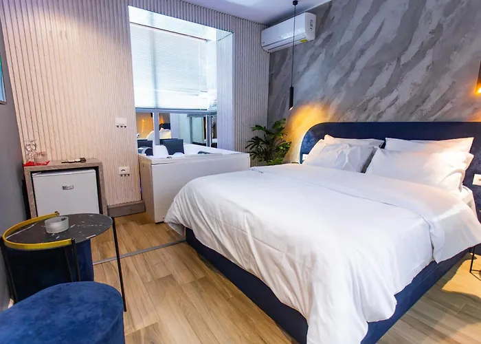 The Bubbles - Jacuzzi Szálloda *